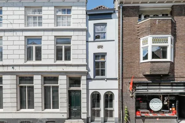 Appartement te koop: Vughterstraat 103, Binnenstad centrum 'S-Hertogenbosch