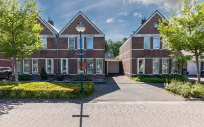 Tussenwoning te koop: Vullinghspark 9, Heeze Heeze