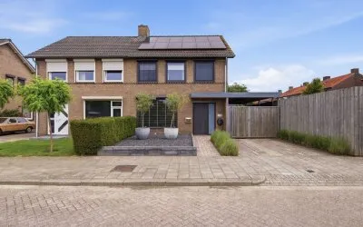 Twee-onder-één-kap te koop: Vullingsstraat 23, Leunen Leunen
