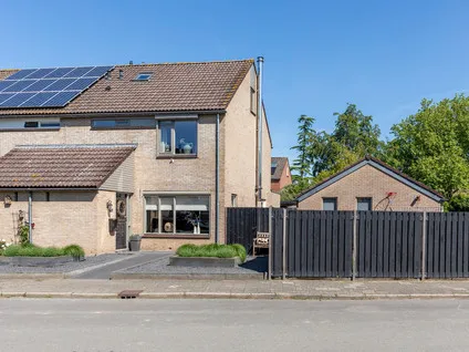 Hoekwoning te koop: Vuurdoornstraat 131, Opheusden Opheusden