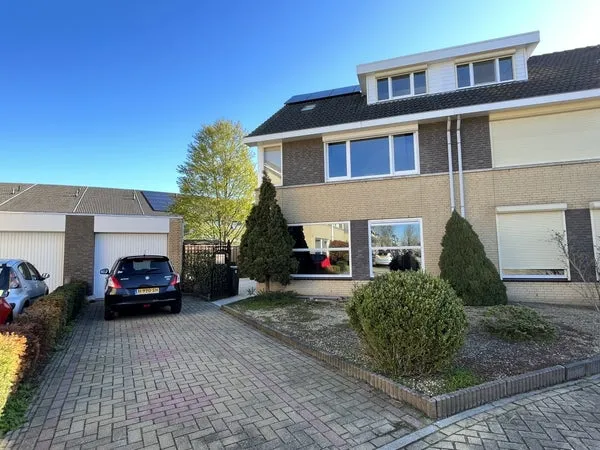 Hoekwoning te huur: Vuurijzer 23, Hoenderbos-Velmolen Uden