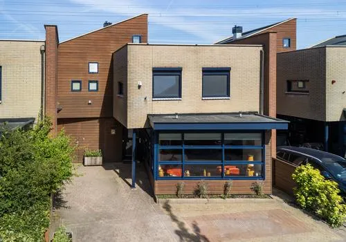 Tussenwoning te koop: Vuursalamander 24, Centrum / Waterpark Amersfoort