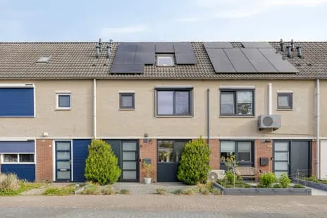 Tussenwoning te koop: Vuurvlinder 9, Vlinderbuurt Meppel