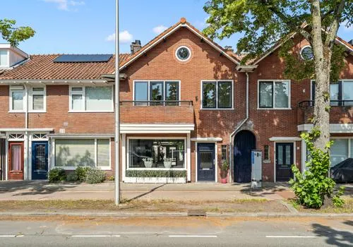 Tussenwoning te koop: W.A. Vultostraat 81, Oud Hoograven-Noord Utrecht