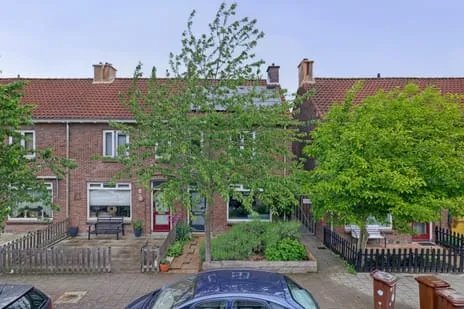 Hoekwoning te koop: W.J. Bossenbroekstraat 48, Zuilen-Noord Utrecht