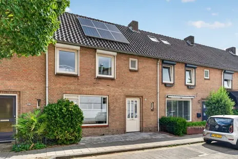 Tussenwoning te koop: W.J. van Ghentstraat 29, Molenstraat en omgeving Vught