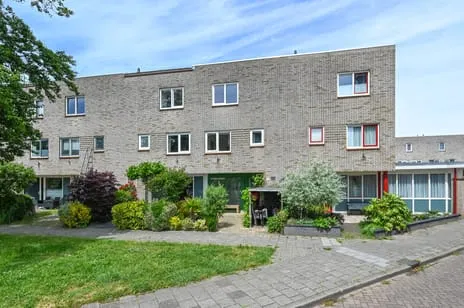Tussenwoning te koop: W. Kentstraat 7, Springerbuurt Velserbroek