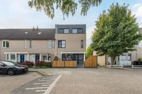 Hoekwoning te koop: W.M. Dudokstraat 51, Bouwmeesterbuurt Noord Almere