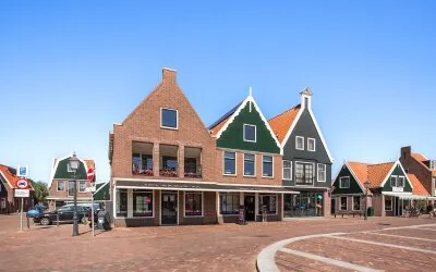 Tussenwoning te koop: W J Tuijnstraat 7, Volendam-Oude kom Volendam