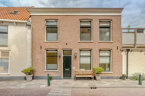 Tussenwoning te koop: Waagplein 14, Weesp Centrum Weesp