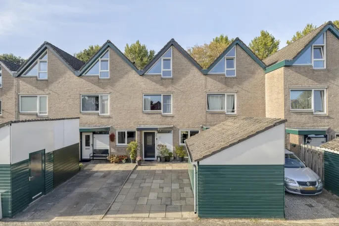 Tussenwoning te koop: Waaierdans 48, Capelle Aan Den Ijssel