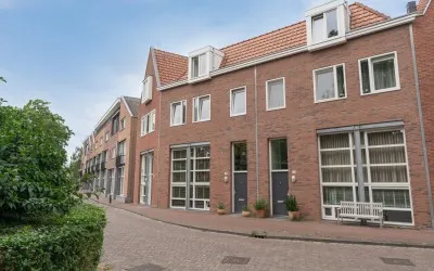 Tussenwoning te koop: Waaigat 52, Centrum Zuid-Oost Enkhuizen