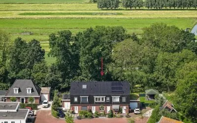 Terraced house for sale: Waal 33, Langerak-Buitengebied Waal