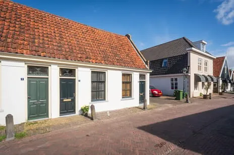 Terraced house for sale: Waalderstraat 11, Den Burg Den Burg