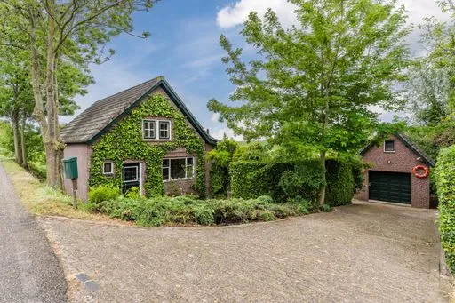 Woning te koop: Waaldijk, Verspreide huizen Herwijnen Herwijnen