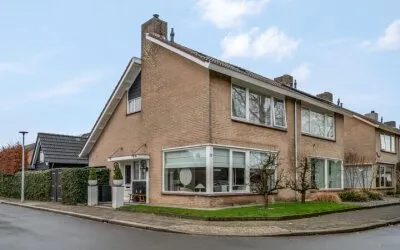 Hoekwoning te koop: Waalkant 33, Ochten