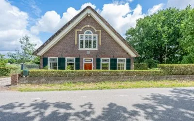 Detached house for sale: Waalseweg 84, 't Waal Tull En 'T Waal