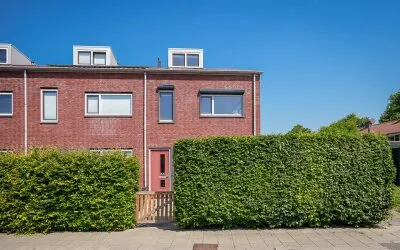 Hoekwoning te koop: Waalstraat 10, Geldermalsen Centrum Geldermalsen