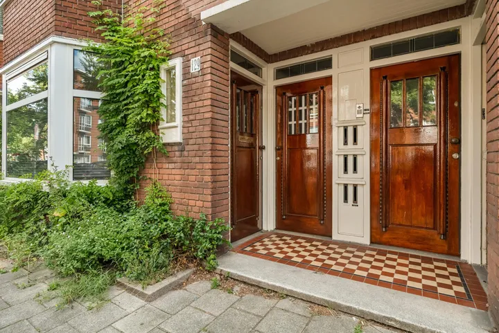 Apartment for sale: Waalstraat 129H, Rijnbuurt-Midden Amsterdam