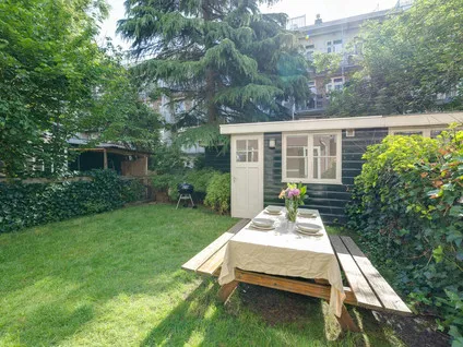 Apartment for sale: Waalstraat 133H, Rijnbuurt-Midden Amsterdam