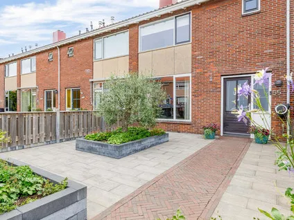 Hoekwoning te koop: Waalstraat 55, Grote Rivierenbuurt Den Helder