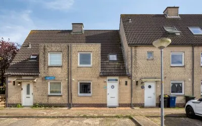 Tussenwoning te koop: Waalstraat 78, Waterwijk Midden Almere