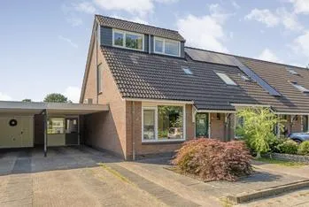 Tussenwoning te koop: Waardeel 32, Veldenbuurt Meppel