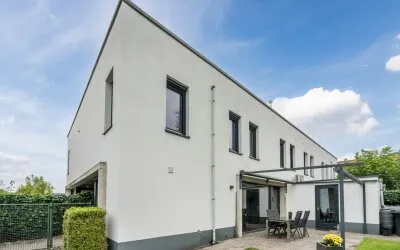 Tussenwoning te koop: Waardenburgstraat 69, Witbrant West Tilburg