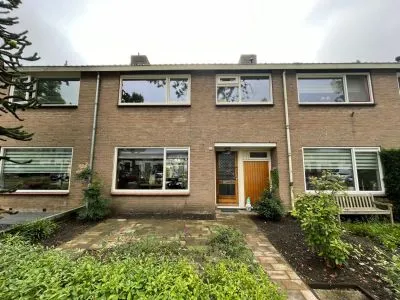 Tussenwoning te koop: Wabenstraat 15, Hoorn Noord - Buurt 12 00 Hoorn