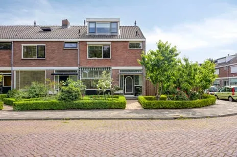 Hoekwoning te koop: Waelneslaan 11, Oostendam Hendrik-Ido-Ambacht
