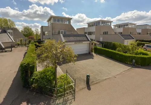 Vrijstaande woning te koop: Waeterrijck 20, Vinkeveen