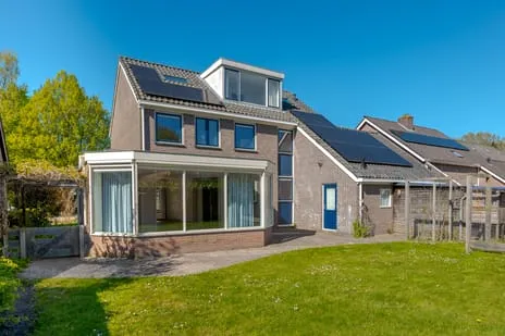 Vrijstaande woning te koop: Waezenburglaan 94, Rodenburg en omgeving Leek