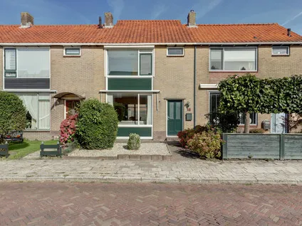 Tussenwoning te koop: Wagenaarstraat 19, Blokker - Buurt 31 04 Blokker