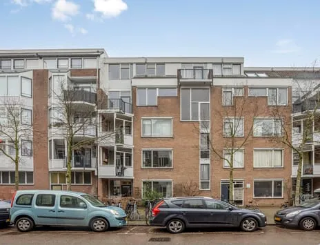 Appartement te koop: Wagenaarstraat 327, Amsterdam