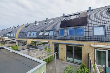 Terraced house for sale: Wagenaarstraat 42, Westerhaghe Rijnsburg