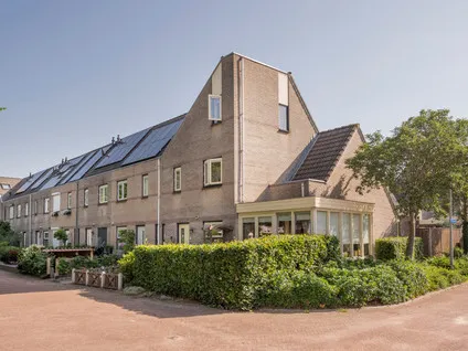 Hoekwoning te koop: Wagenmakerslaan 1, De Maat Voorthuizen