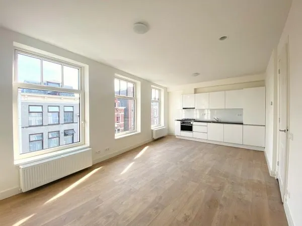 Appartement te huur: Wagenstraat 157A, 'S-Gravenhage