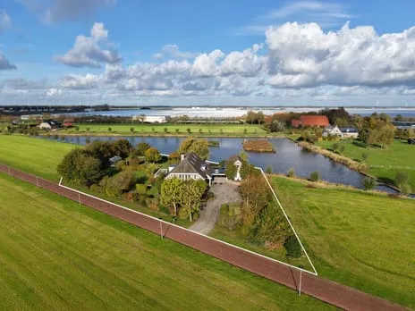 Vrijstaande woning te koop: Wagenweijdt 11, Bedrijventerrein Agriport Middenmeer