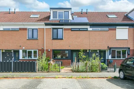 Tussenwoning te koop: Wagnerlaan 32, Nieuw-Vennep Getsewoud Zuid Nieuw-Vennep