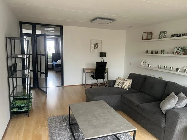 Woning te huur: Waldeck Pyrmontkade, Zeeheldenkwartier 'S-Gravenhage