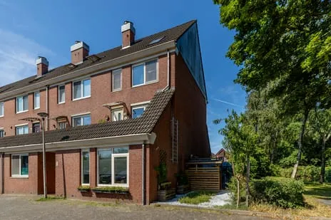 Studio for sale: Waldhoorn 54, Instrumentenbuurt Capelle Aan Den Ijssel