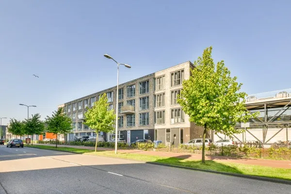 Studio te huur: Waldorpstraat 317B, Laakhaven-West 'S-Gravenhage