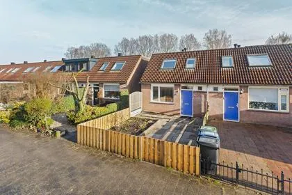 Hoekwoning te koop: Walmolenstraat 60, Molenbuurt West Almere