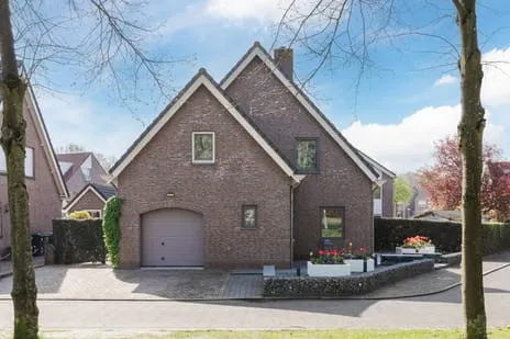 Vrijstaande woning te koop: Walnoot 2, De Schans en Oude Molen Halsteren