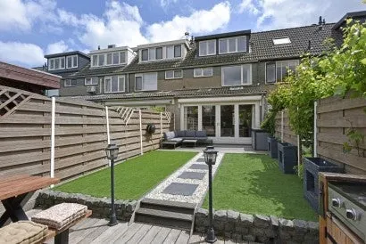 Tussenwoning te koop: Walnootstraat 32, Aardam West Ter Aar