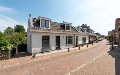 Twee-onder-één-kap te koop: Walsland 2, Vianen binnenstad Vianen
