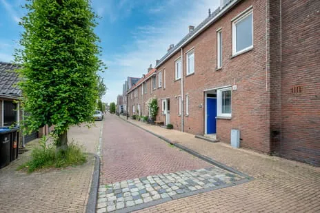 Tussenwoning te koop: Walsland 76, Vianen binnenstad Vianen (Ut)