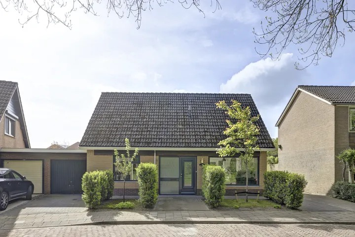 Twee-onder-één-kap te koop: Walstraat 17, 'S-Heer Arendskerke