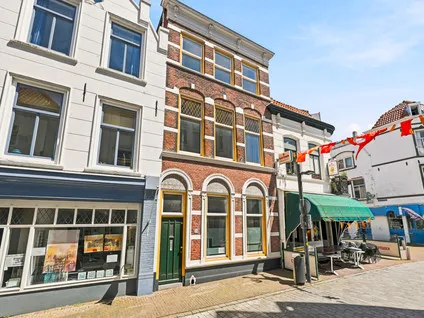 Tussenwoning te koop: Walstraat 18, Oude Binnenstad Vlissingen