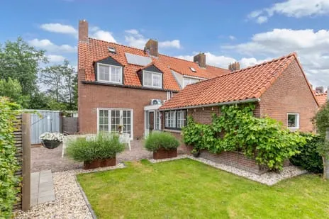 Hoekwoning te koop: Walstraat 31, Kraggenburg-woonkern Kraggenburg